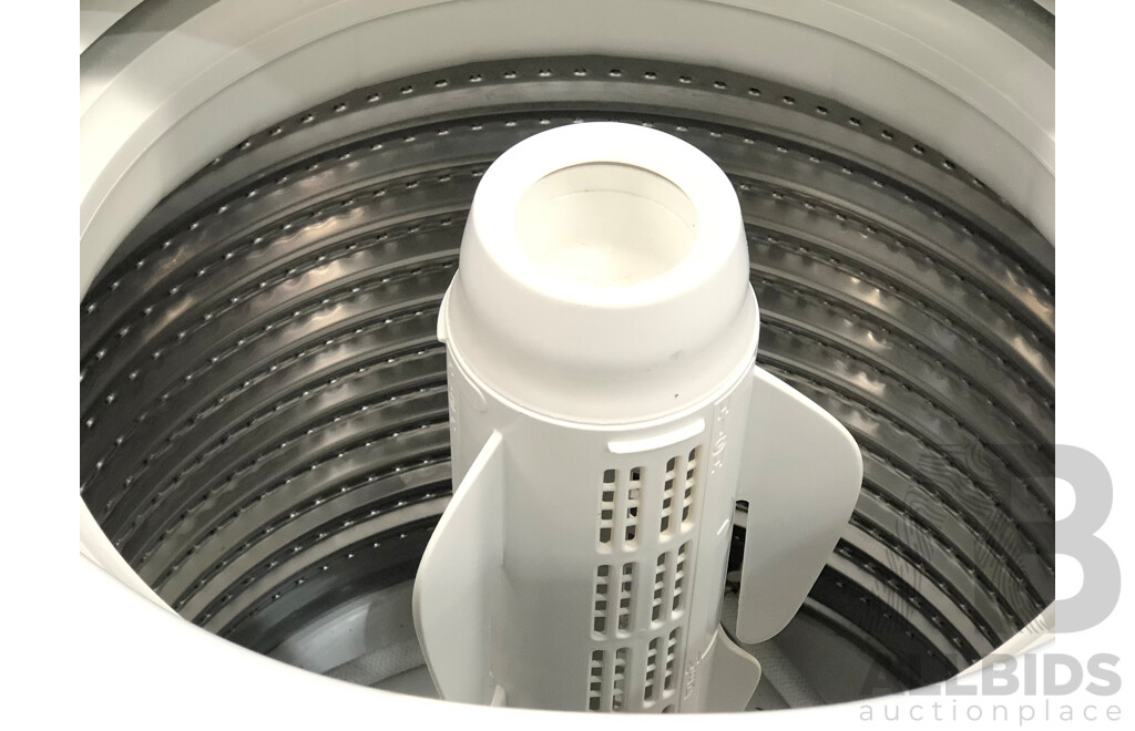 Fisher & Paykel 5.5KG Top-Loader Washing Machine