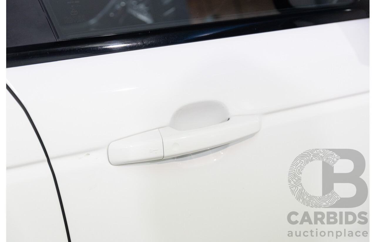 01/2017 Land Rover Range Rover Sport 3.0 TDV6 SE (AWD) LW MY17 4d Wagon Fuji White Turbo Diesel V6 3.0L