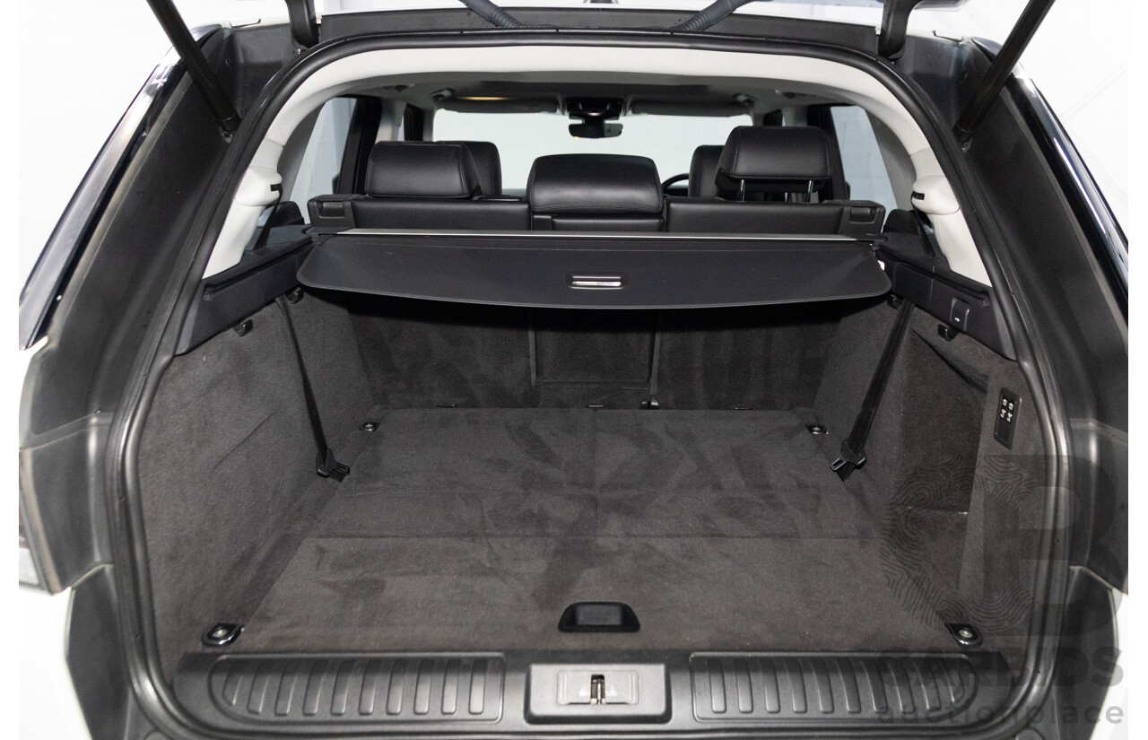 01/2017 Land Rover Range Rover Sport 3.0 TDV6 SE (AWD) LW MY17 4d Wagon Fuji White Turbo Diesel V6 3.0L