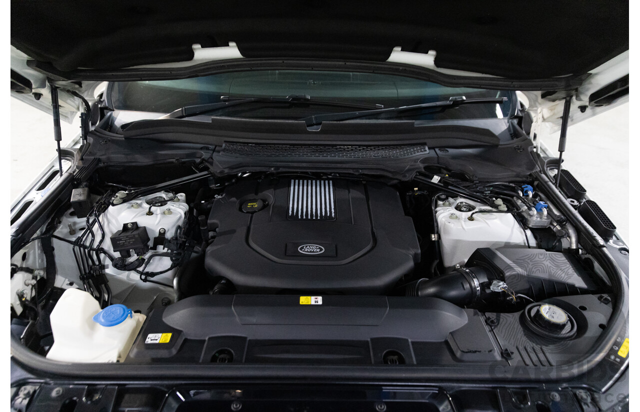 01/2017 Land Rover Range Rover Sport 3.0 TDV6 SE (AWD) LW MY17 4d Wagon Fuji White Turbo Diesel V6 3.0L