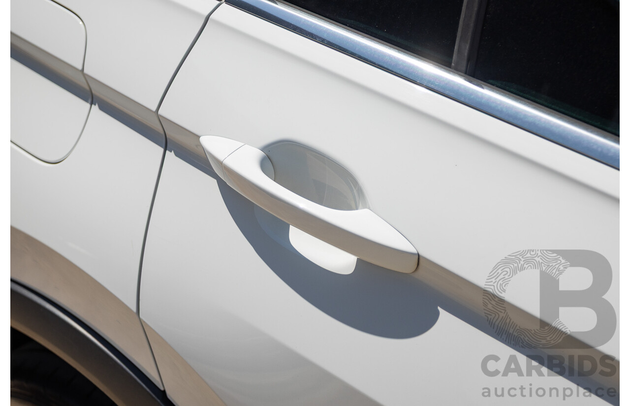 7/2017 Volkswagen Tiguan 140TDI Highline R-Line Package (AWD) 5NA MY18 4d Wagon Pure White Turbo Diesel 2.0L