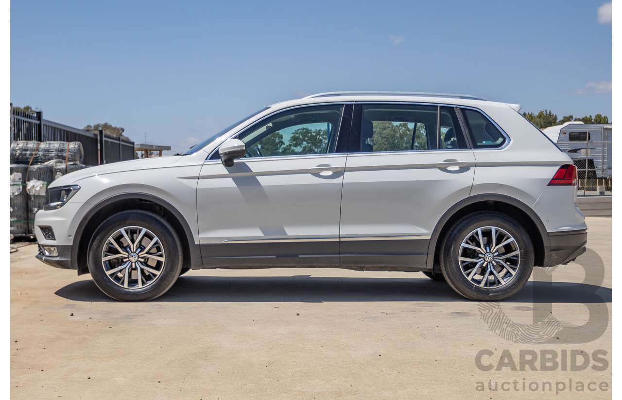 8/2017 Volkswagen Tiguan 132TSI Comfortline (AWD) 5NA MY18 4d Wagon Pure White Turbo 2.0L