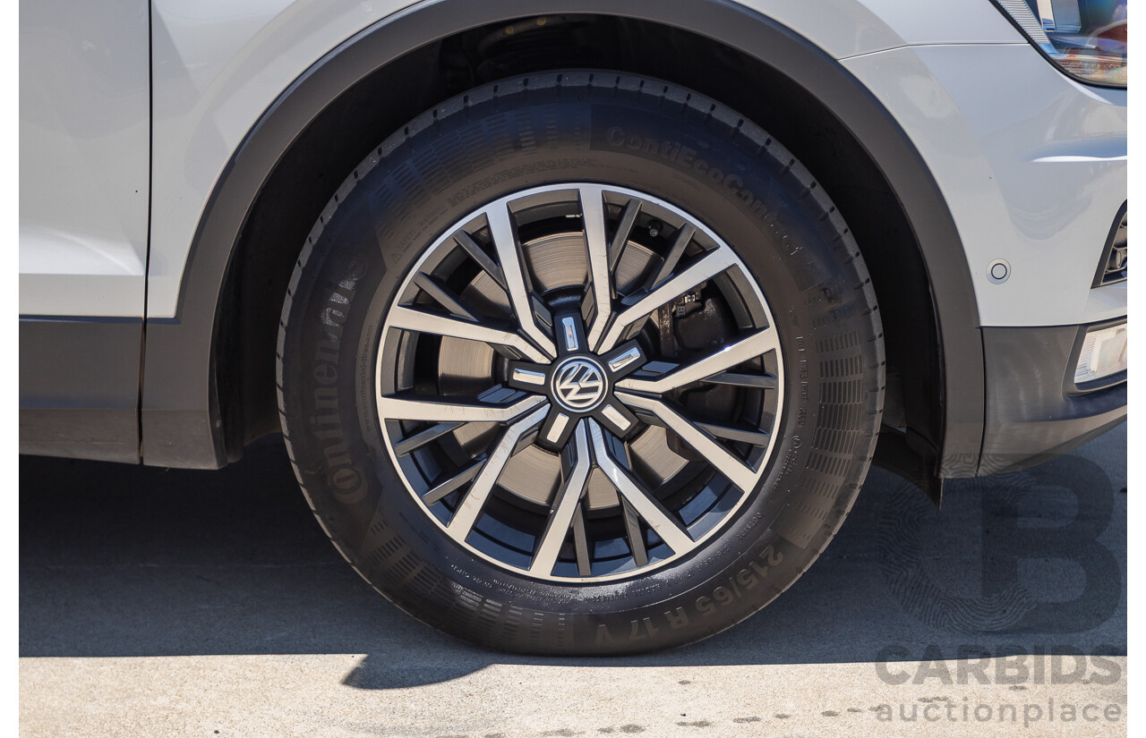 8/2017 Volkswagen Tiguan 132TSI Comfortline (AWD) 5NA MY18 4d Wagon Pure White Turbo 2.0L