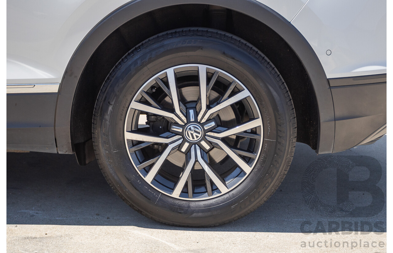 8/2017 Volkswagen Tiguan 132TSI Comfortline (AWD) 5NA MY18 4d Wagon Pure White Turbo 2.0L