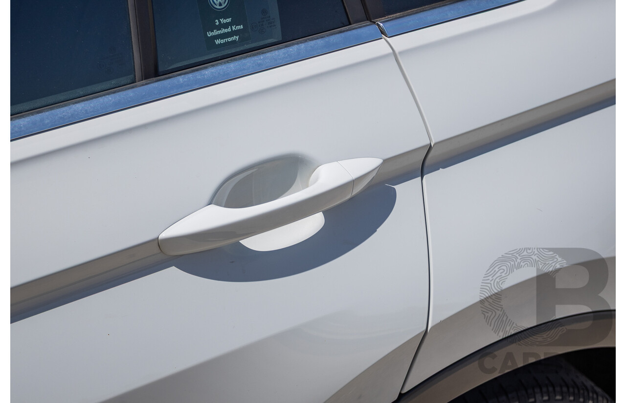 8/2017 Volkswagen Tiguan 132TSI Comfortline (AWD) 5NA MY18 4d Wagon Pure White Turbo 2.0L