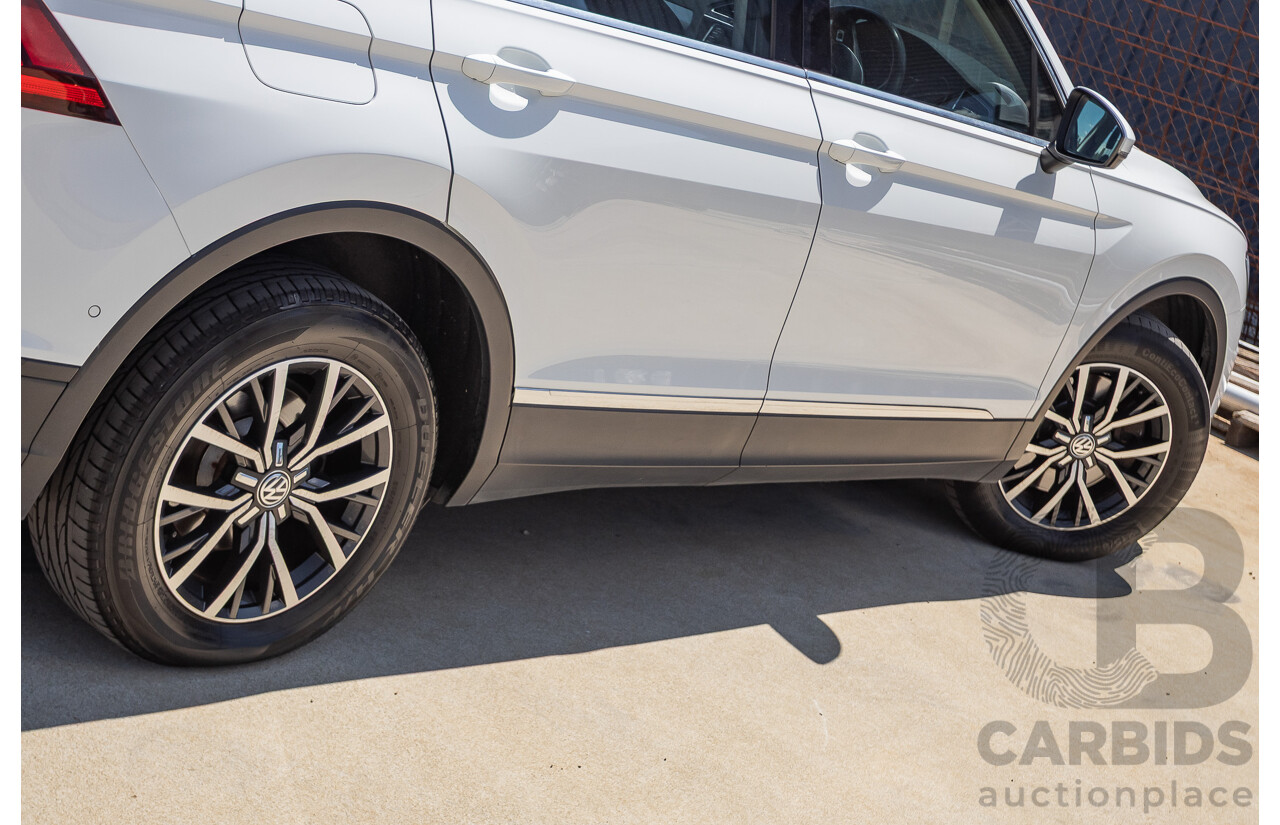 8/2017 Volkswagen Tiguan 132TSI Comfortline (AWD) 5NA MY18 4d Wagon Pure White Turbo 2.0L