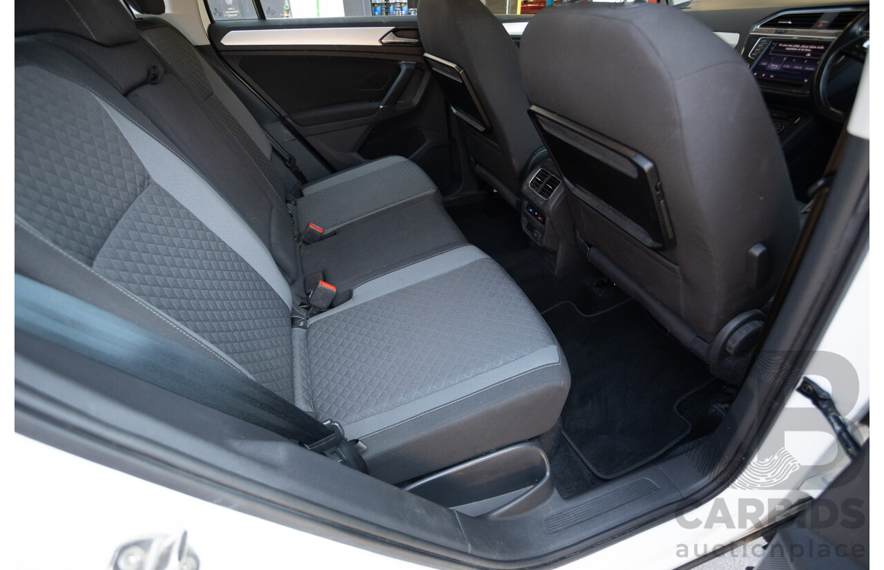 8/2017 Volkswagen Tiguan 132TSI Comfortline (AWD) 5NA MY18 4d Wagon Pure White Turbo 2.0L