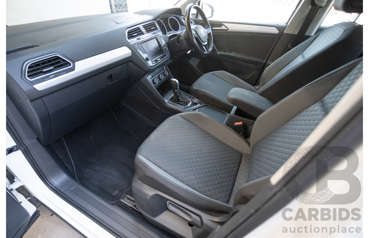 8/2017 Volkswagen Tiguan 132TSI Comfortline (AWD) 5NA MY18 4d Wagon Pure White Turbo 2.0L