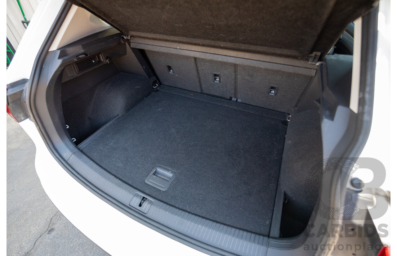 8/2017 Volkswagen Tiguan 132TSI Comfortline (AWD) 5NA MY18 4d Wagon Pure White Turbo 2.0L