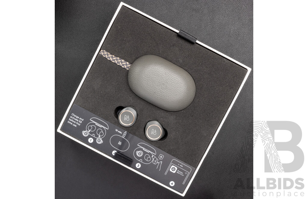 Beoplay E8 Truly Wireless Earphones, Complete in Original Presentation Box