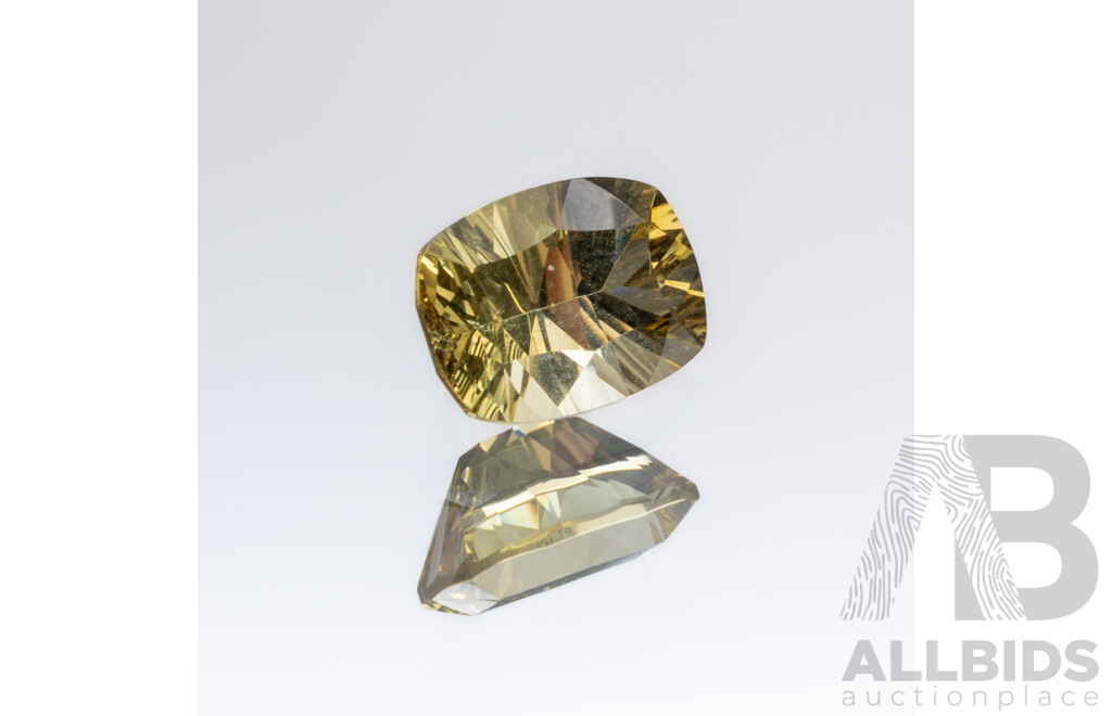 Natural Beryl Pale Gold Gem, Cushion Cut, 1.22 Carat