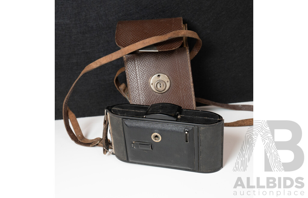 Voigtlander Bessa Folding Camera with Leather Case