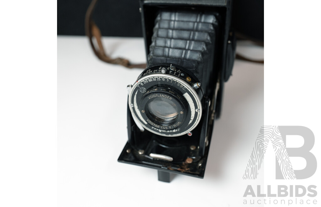 Voigtlander Bessa Folding Camera with Leather Case