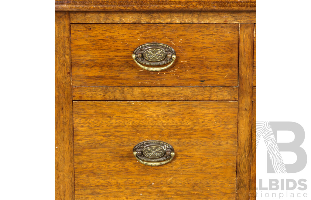 Mahogany Mirrored Dresser