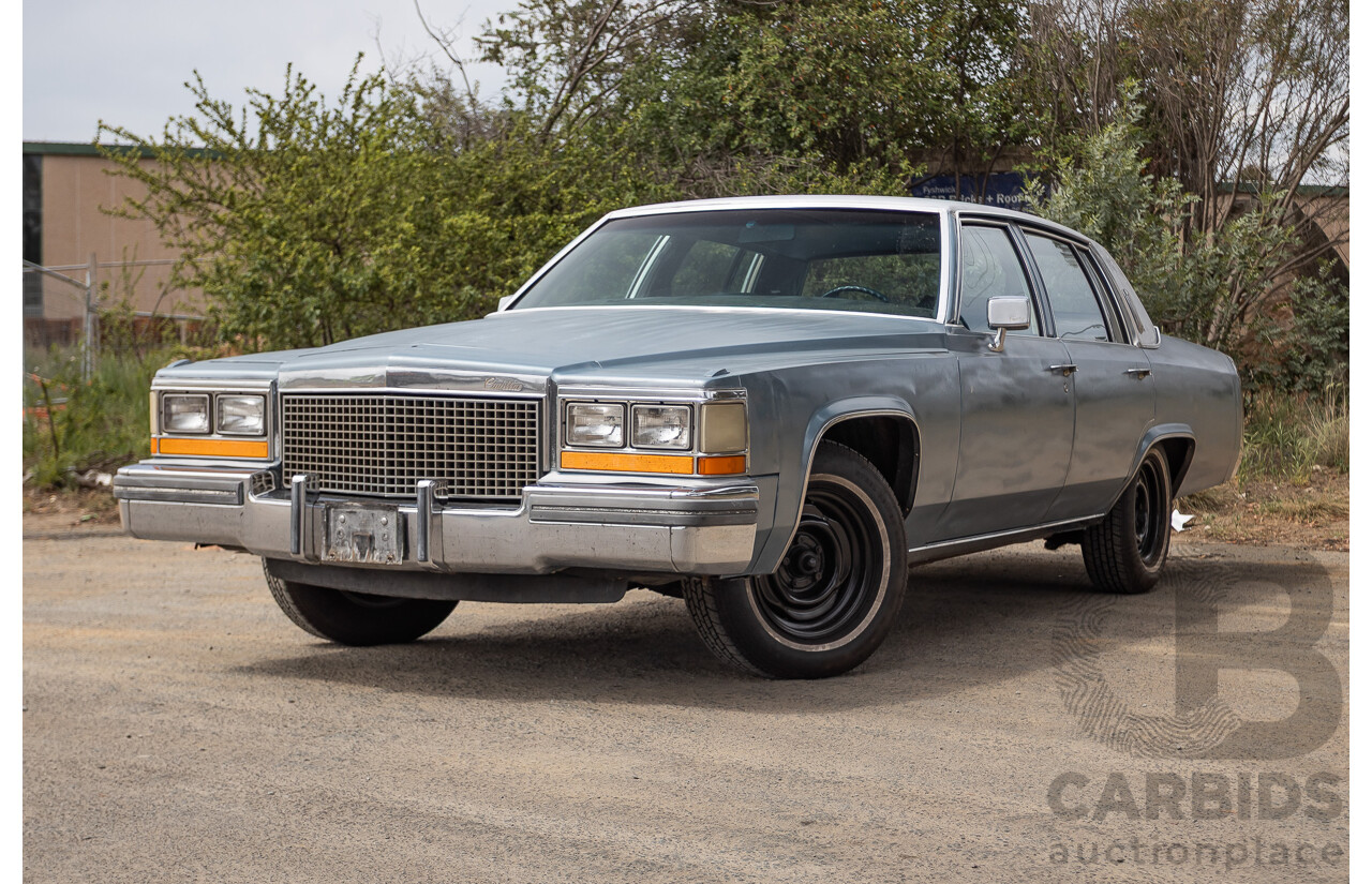01/1981 Cadillac DeVille 4d Sedan Blue / Grey V8 5.0L
