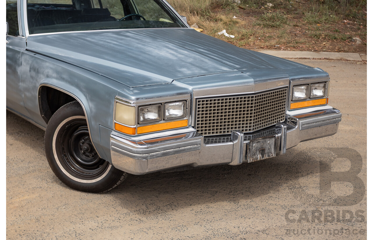 01/1981 Cadillac DeVille 4d Sedan Blue / Grey V8 5.0L