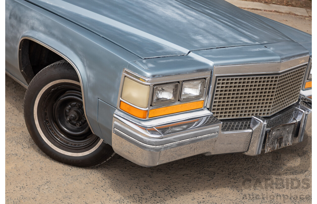 01/1981 Cadillac DeVille 4d Sedan Blue / Grey V8 5.0L