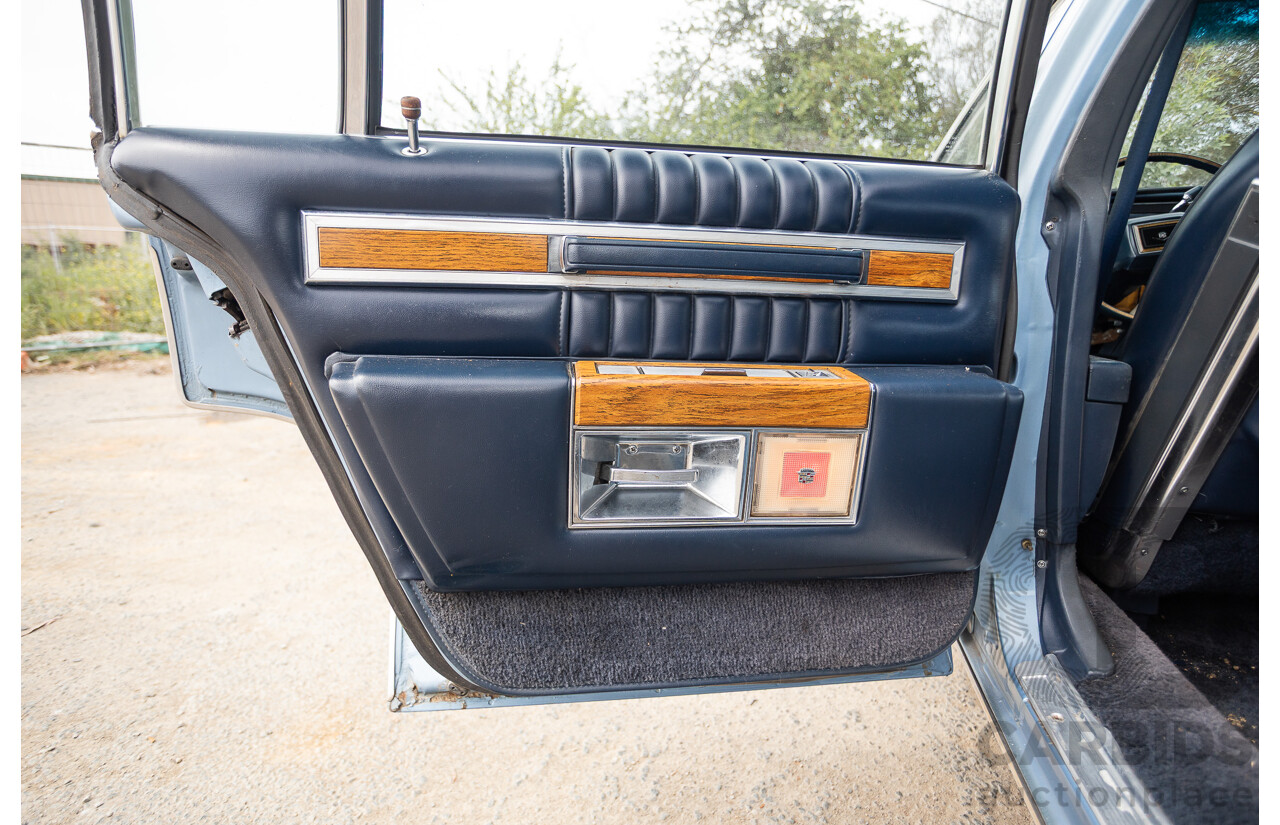 01/1981 Cadillac DeVille 4d Sedan Blue / Grey V8 5.0L
