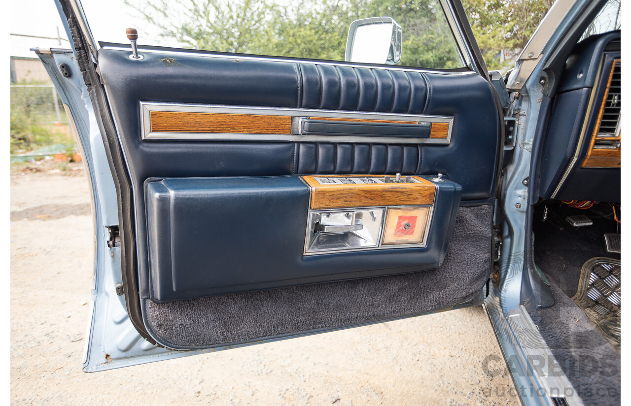 01/1981 Cadillac DeVille 4d Sedan Blue / Grey V8 5.0L