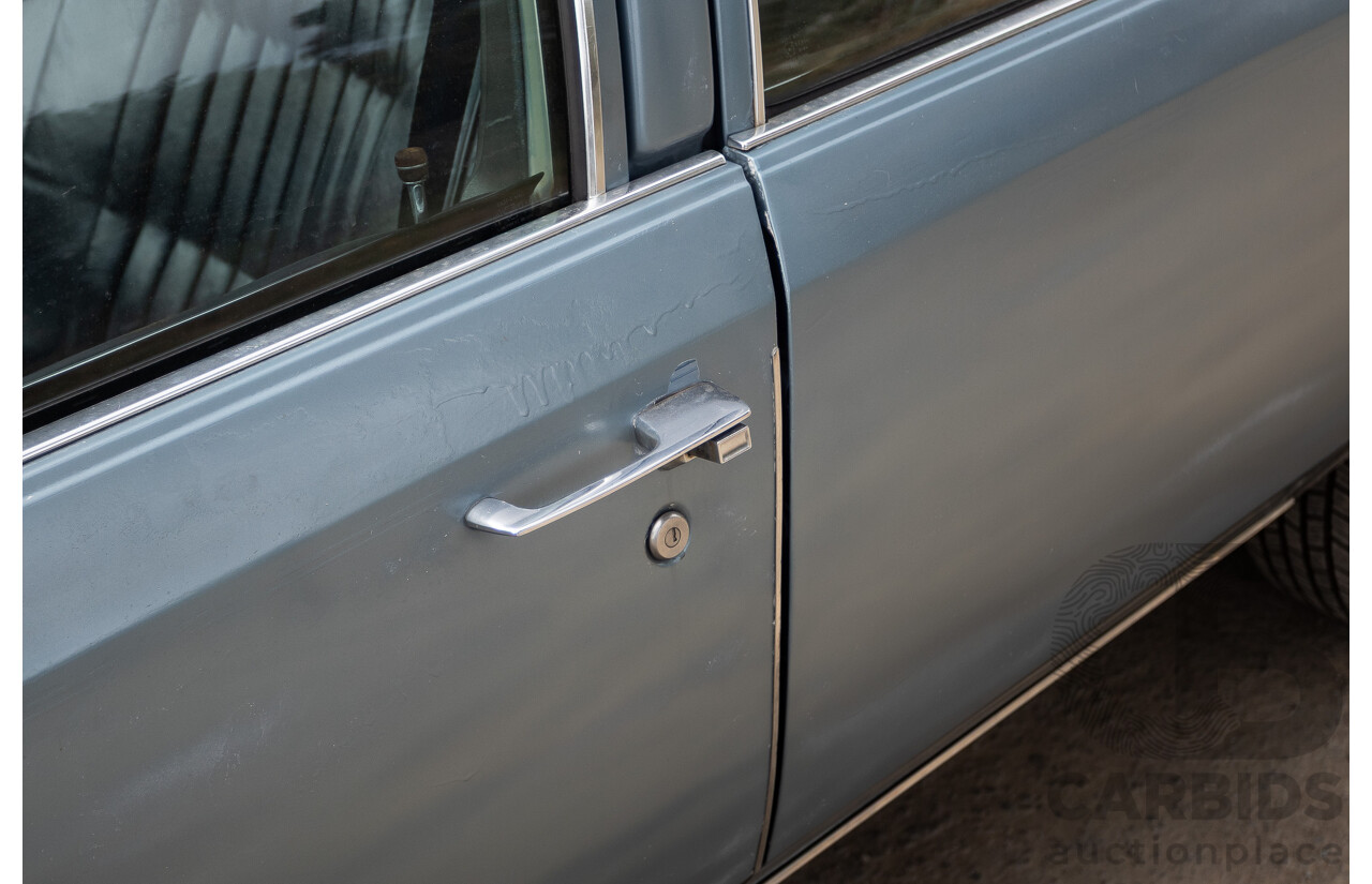 01/1981 Cadillac DeVille 4d Sedan Blue / Grey V8 5.0L