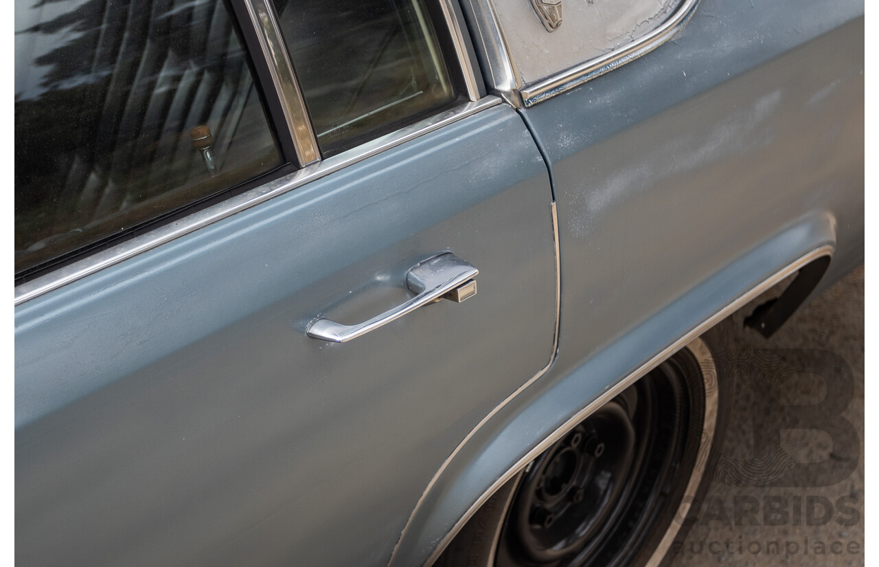 01/1981 Cadillac DeVille 4d Sedan Blue / Grey V8 5.0L