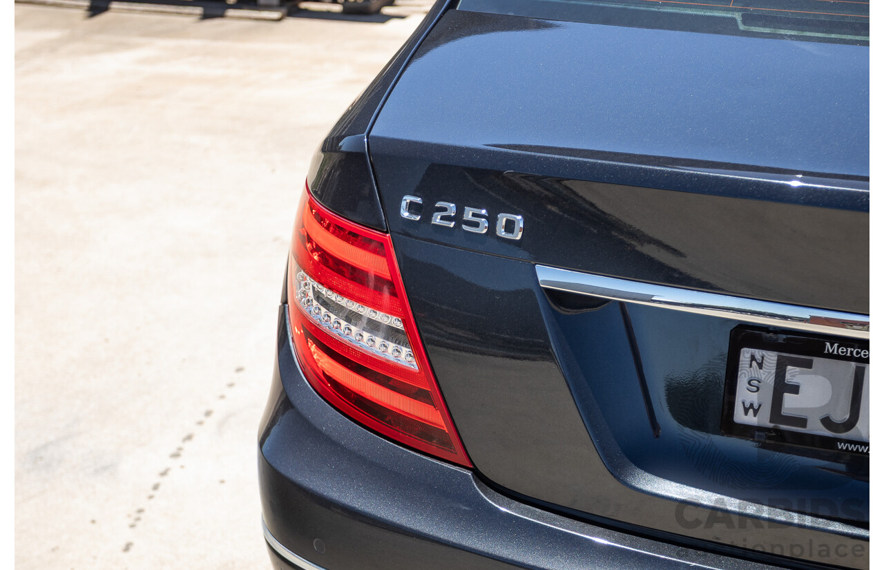 06/2011 Mercedes-Benz C250 CGI Avantgarde W204 MY10 UPGRADE 4D Sedan Magnetite Black Metallic 1.8L