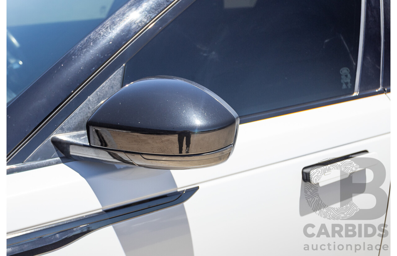 09/2017 Range Rover Velar D240 R-DYNAMIC S (AWD) MY18 4D Wagon Glacier White Turbo Diesel 2.0L