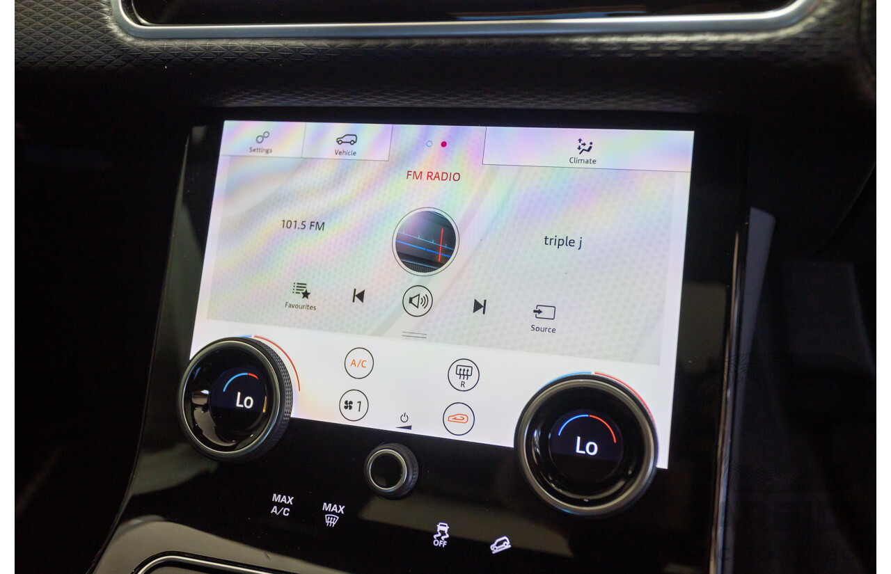 09/2017 Range Rover Velar D240 R-DYNAMIC S (AWD) MY18 4D Wagon Glacier White Turbo Diesel 2.0L