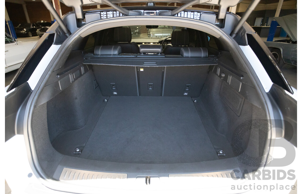 09/2017 Range Rover Velar D240 R-DYNAMIC S (AWD) MY18 4D Wagon Glacier White Turbo Diesel 2.0L