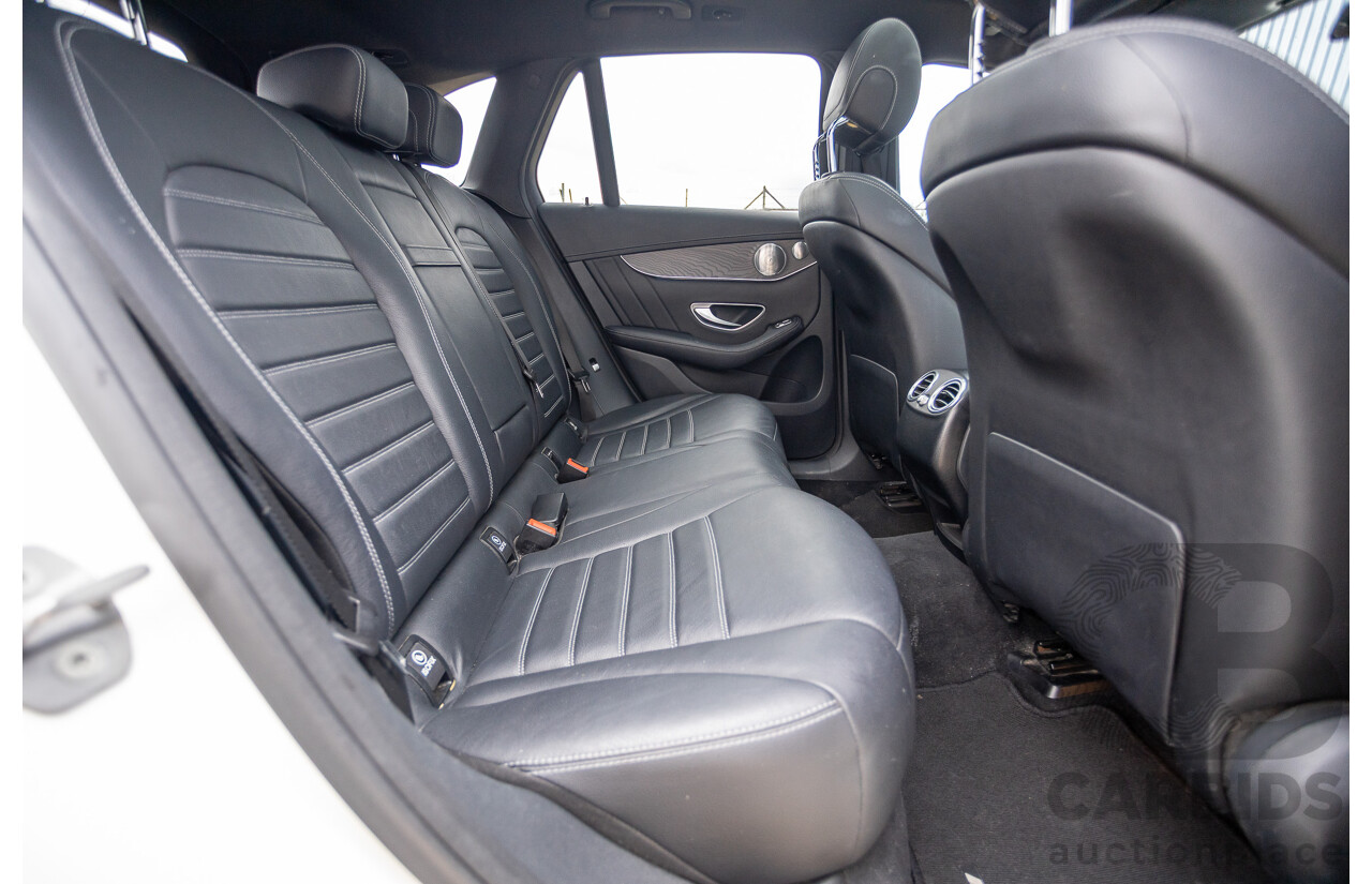 12/2016 Mercedes-Benz GLC 43 AMG (AWD) 253 MY17 4D Wagon Diamond White Bright Turbo 3.0L