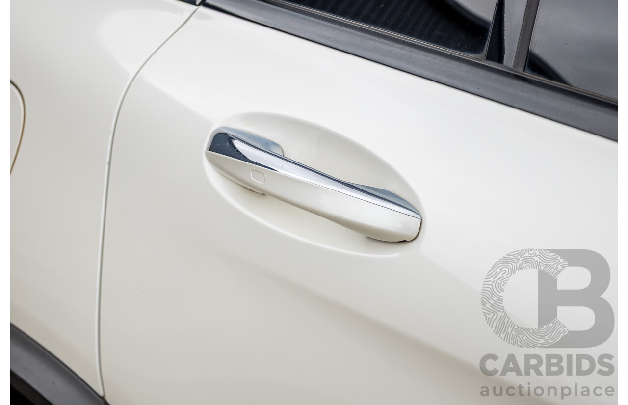 12/2016 Mercedes-Benz GLC 43 AMG (AWD) 253 MY17 4D Wagon Diamond White Bright Turbo 3.0L