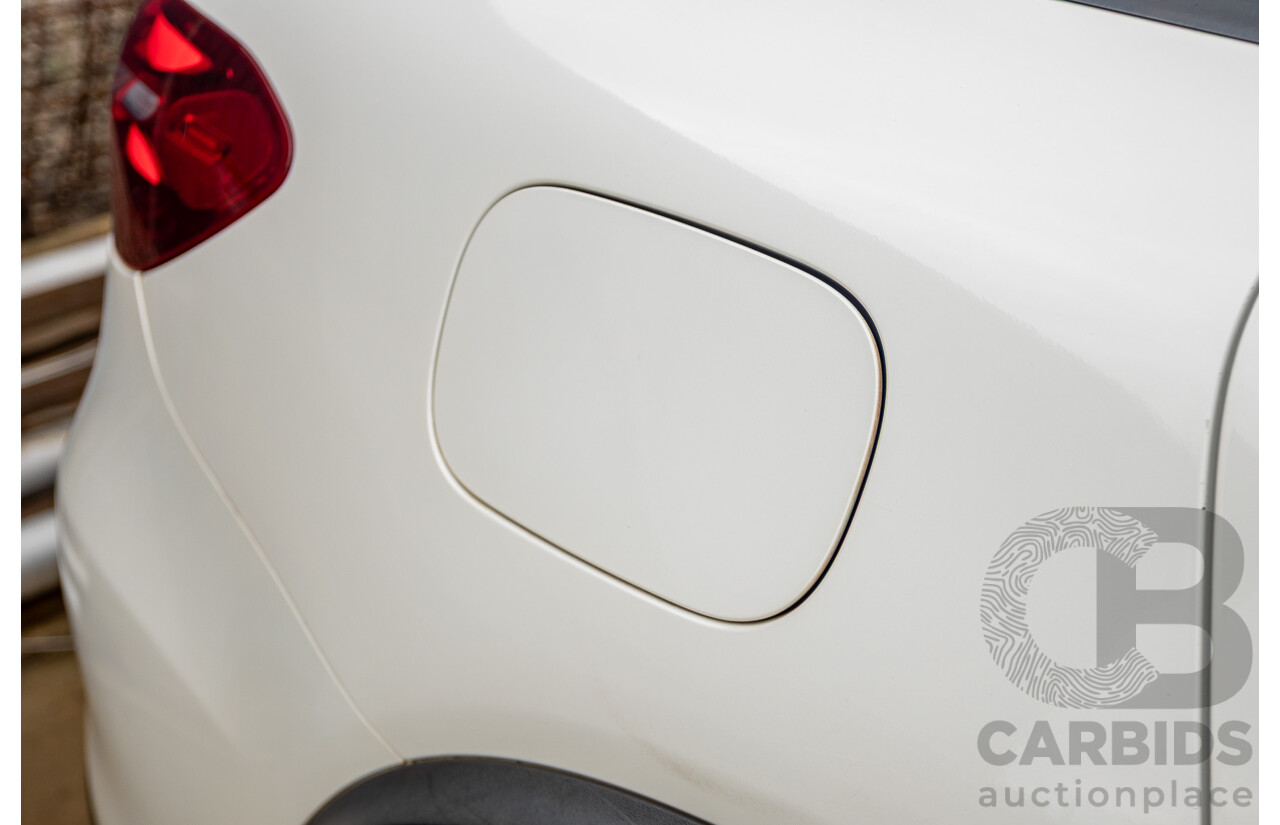 12/2016 Mercedes-Benz GLC 43 AMG (AWD) 253 MY17 4D Wagon Diamond White Bright Turbo 3.0L