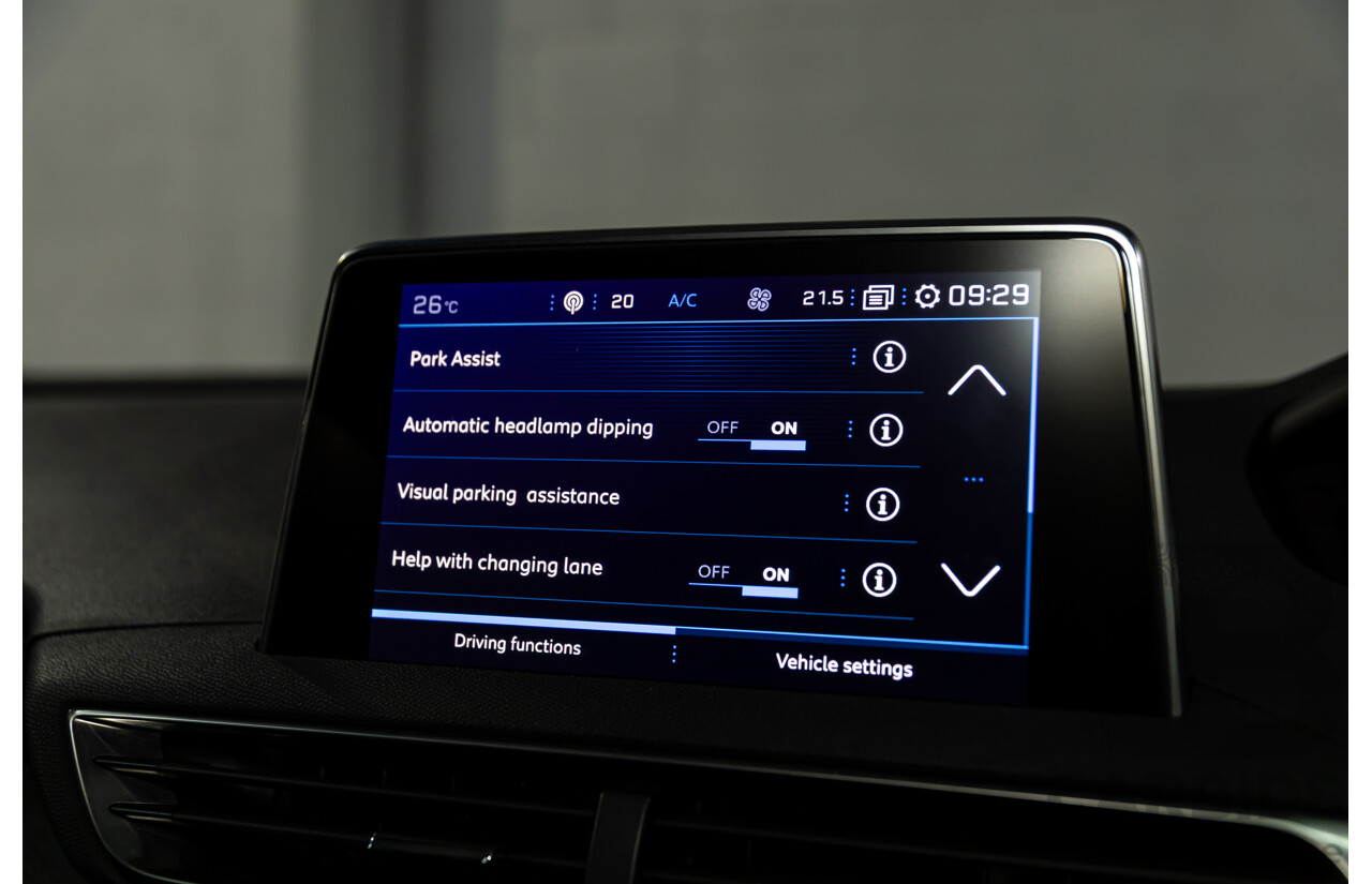 08/2017 Peugeot 3008 GT Line (FWD) P84 4d Wagon Cumulus Grey Metallic Turbo 1.6L