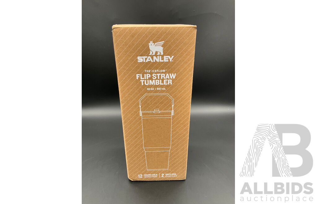 STANLEY the IceFlow Flip Straw Tumbler 887ml - Black