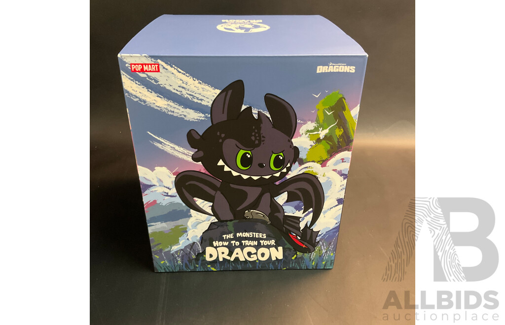 POP Mart the Monsters How to Train Your Dragon Figurine - White - Opened