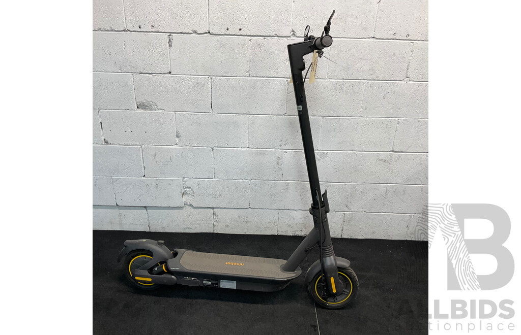 Ninebot Kickscooter MAX G65E