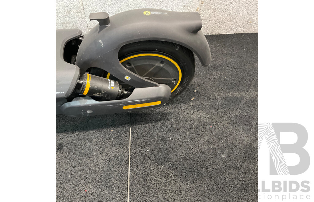 Ninebot Kickscooter MAX G65E