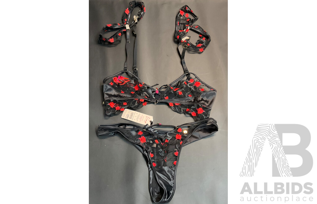 Assorted Vamp Collection by Bras N Things -  Various Sizes - Lot of 6