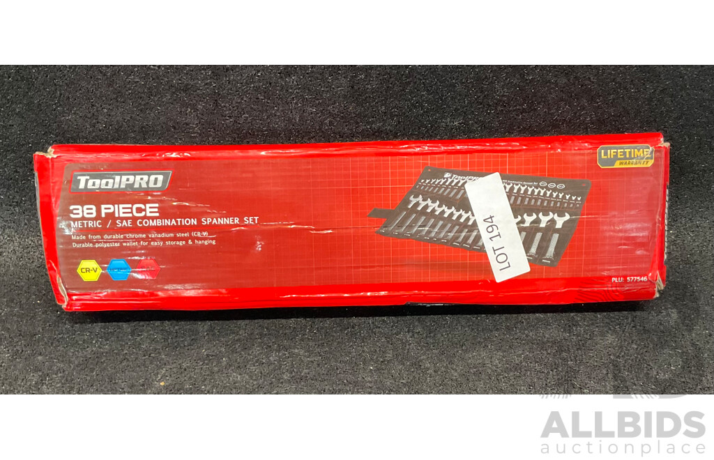 ToolPRO 38 Piece Metric/ Sae Combination Spanner Set