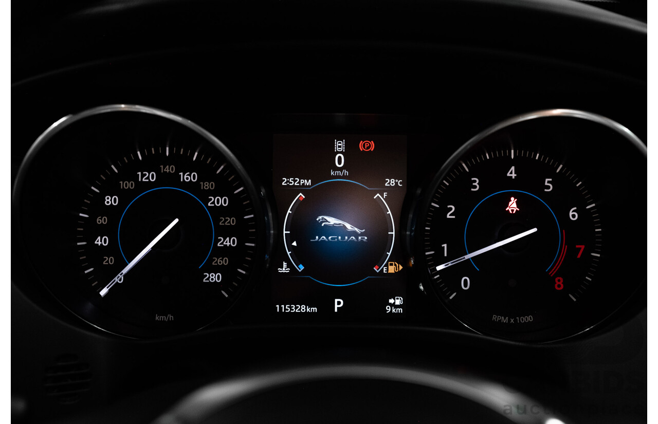 05/2018 Jaguar F-Pace 35t S (AWD 280kW) X761 MY18.5 4d Wagon Indus Silver Metallic Supercharged V6 3.0L