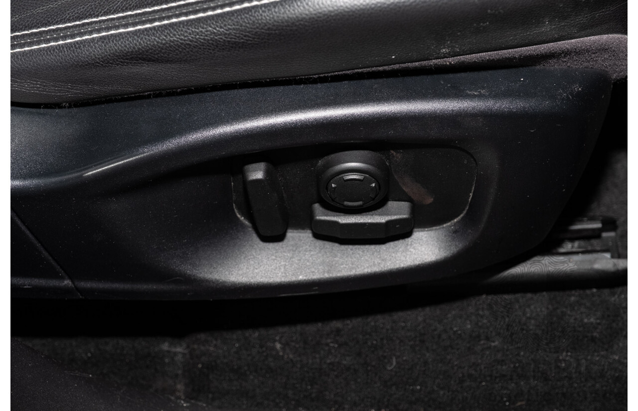 05/2018 Jaguar F-Pace 35t S (AWD 280kW) X761 MY18.5 4d Wagon Indus Silver Metallic Supercharged V6 3.0L