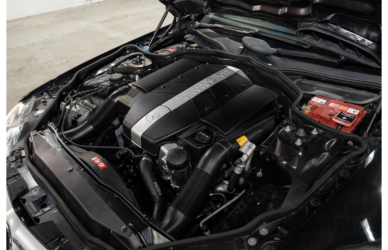 09/2005 Mercedes-Benz SL350 (RWD) R230 2D Convertible Obsidian Black Metallic V6 3.7L