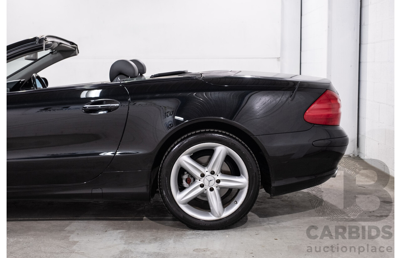 09/2005 Mercedes-Benz SL350 (RWD) R230 2D Convertible Obsidian Black Metallic V6 3.7L
