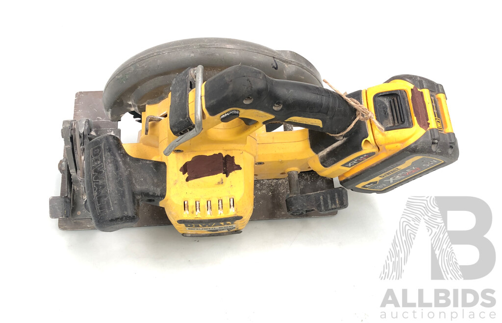 DeWalt 54V FlexVolt XR Li-Ion Cordless Brushless 184mm Circular Saw