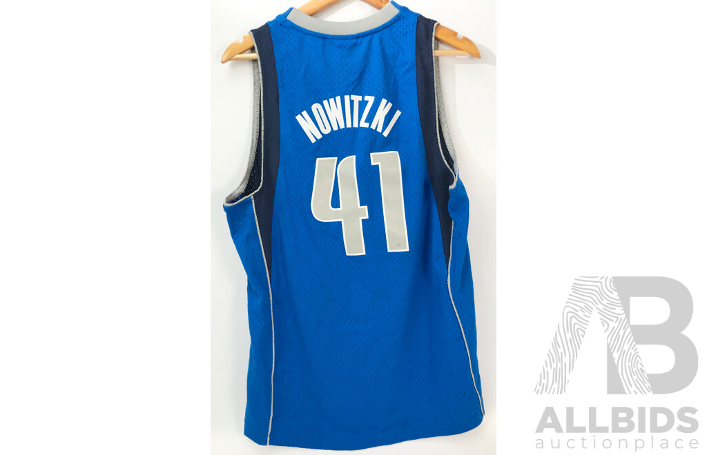 NBA Dallas Mavericks - Dirk Nowitzki #41 Jersey by Mitchell & Ness (Size: Medium)