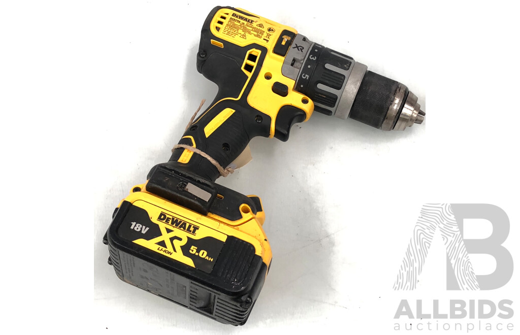 DeWalt 18V XR Li-Ion Cordless Brushless Hammer Drill