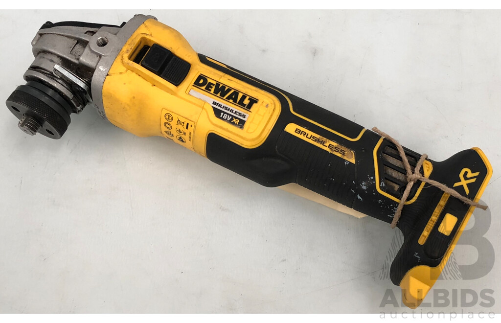DeWalt XR 18 Volt Lithium Ion Cordless 125mm Angle Grinder - Skin Only