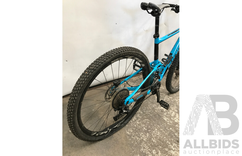 Giant Anthem 21 Speed Mountain Bike