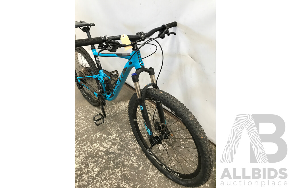 Giant Anthem 21 Speed Mountain Bike