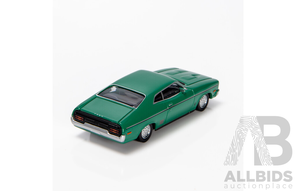 TRAX 1976 Ford XC Falcon GS Hardtop Coupe Modena Green TR10G 1:43 Scale Model Car